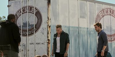 poster de la série Jouer avec le feu