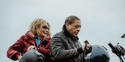 poster de la série Amoureuse