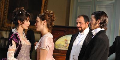 poster de la série Yvette