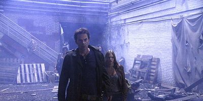 poster de la série Le dernier pont