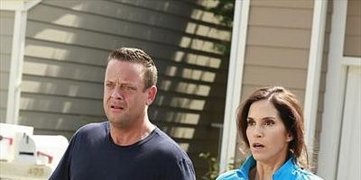 poster de la série Voyage au centre commercial