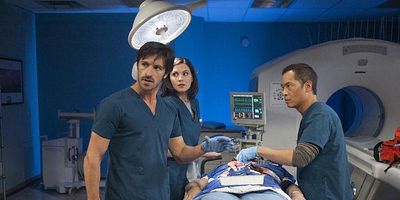 poster de la série Quand la chimie opère (1/2)