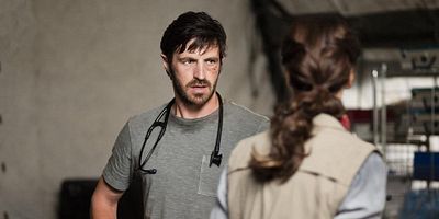 poster de la série Au bord de la catastrophe