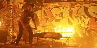 poster de la série Au coeur du brasier