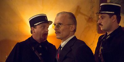 poster de la série Le Carnet