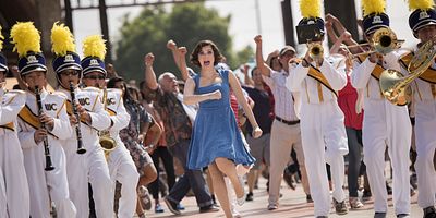 poster de la série West Covina et moi