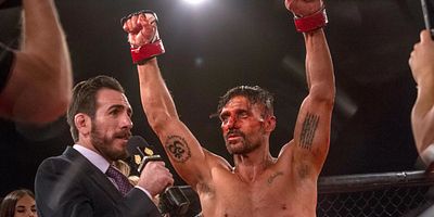 poster de la série Lie Down in the Light