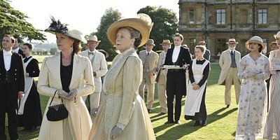 poster de la série La famille Grantham s'agrandit