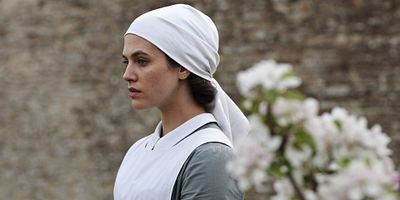 poster de la série L'entraide