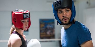 poster de la série Jeu de main, jeu de vilain