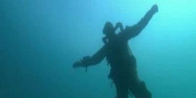 poster de la série Eaux profondes