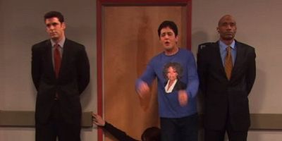 poster de la série Josh Runs Into Oprah