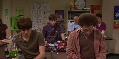 poster de la série Josh is Done