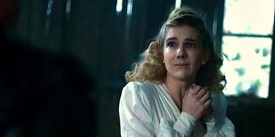 poster de la série La Dame en Blanc