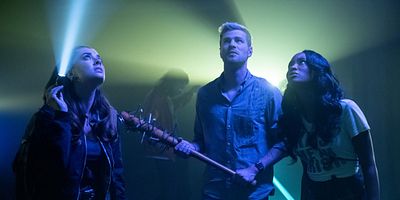 poster de la série Crawlers