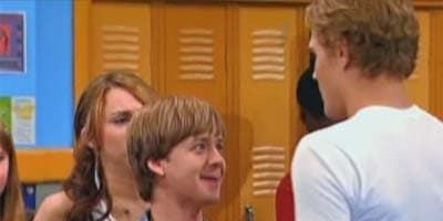 poster de la série J'ai la Tête qui Flanche