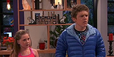 poster de la série Captain Man: On Vacation