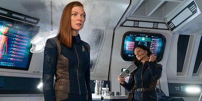 poster de la série Loin de chez nous