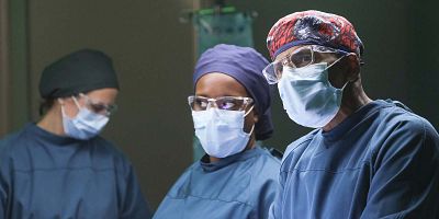 poster de la série A deux c'est mieux