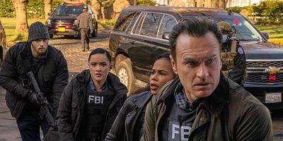 poster de la série Mensonge par omission