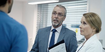 poster de la série Simulations / En état d'alerte