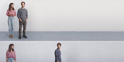 poster de la série Une minute dans le présent, dix minutes dans le passé