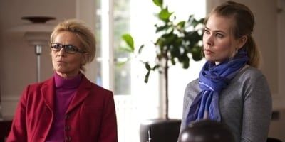 poster de la série Ce que l'on perd à l'intérieur, il faut le gagner à l'extérieur