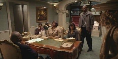 poster de la série Tout le monde déteste les funérailles