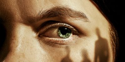 poster de la série Essaim