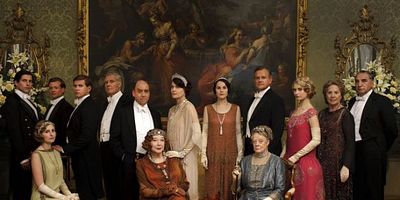 poster de la série Dernières Festivités