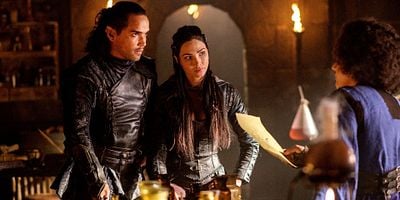 poster de la série Les Dieux vous remercient