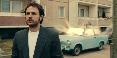 poster de la série Les retrouvailles