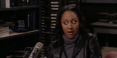 poster de la série La reine des ondes