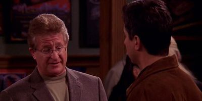 poster de la série Quelqu'un déteste Raymond