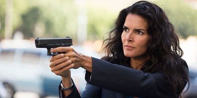 poster de la série Post mortelle