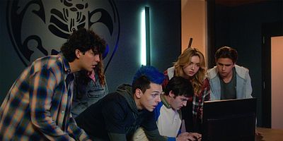 poster de la série La tête du serpent