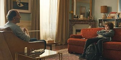 poster de la série Mardi 9 juin 2020, 17 h – Robin