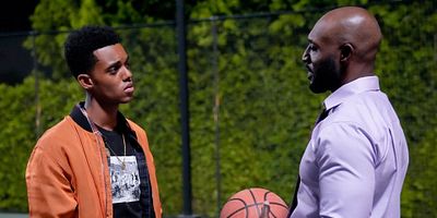 poster de la série Garde la tête haute