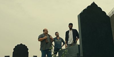 poster de la série Détends-toi, et serre les couilles