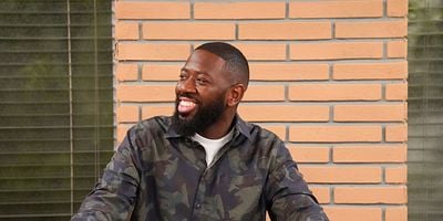 poster de la série Welcome to the Other Neighborhood