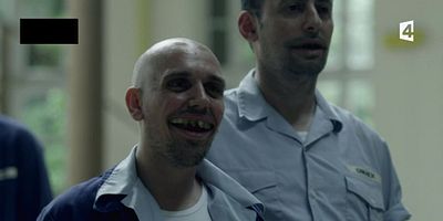 poster de la série Feu Aux Poudres