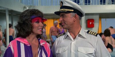 poster de la série The Captain's Crush/Out of My Hair/Off-Course Romance