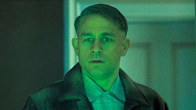 image de la news Monstre saison 3 : "Des passages difficiles à regarder"... L'équipe prend la défense de la série sur Ed Gein