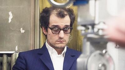image de la news 42 ans, 60 films et 2 César : il y a plus de 25 ans, ce célèbre acteur français a eu un début de carrière qui va vous étonner