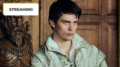 image de la news Après L’Idée d’être avec toi, Nicholas Galitzine (Hayes) sera bientôt dans une série qui va beaucoup faire parler