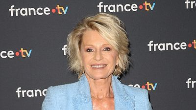 image de la news "J'ai des réactions quand je suis mal coiffée", Sophie Davant dénonce les critiques sur son physique