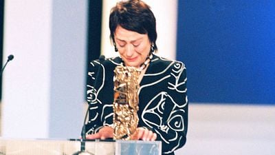 image de la news "J'ai pas la tête à tourner" : il y a 30 ans, cette immense actrice ne voulait pas jouer cette scène qui lui vaudra un César resté dans toutes les mémoires