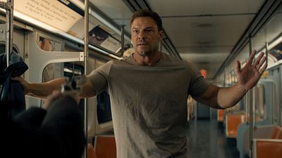 image de la news Reacher : avec sa saison 4, la série Prime Video change de registre, et on ne va pas vous mentir…