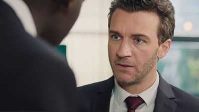 image de la news Ici tout commence sur TF1 : "On ne connaît pas vraiment ça de Stanislas...", Hubert Roulleau fait des confidences sur la suite