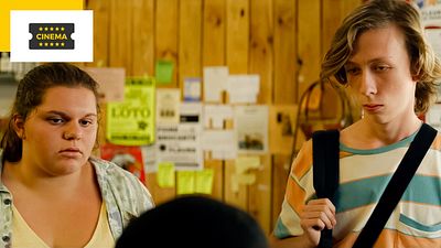 image de la news Super-bourrés au cinéma : c'est quoi cette comédie décalée entre SuperGrave et Les Beaux gosses ?